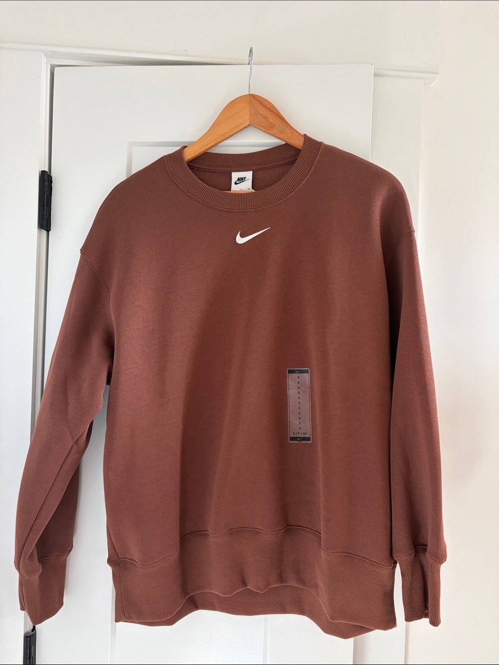 Nike Women’s Crewneck Sweatshirt - Brown